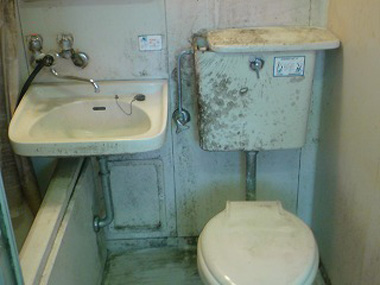 原状回復トイレクリーニング